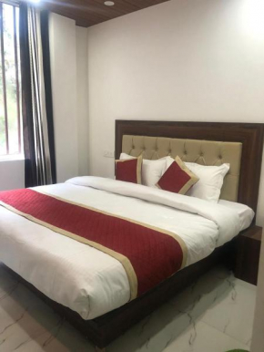 Pinewood Valley, Mussoorie